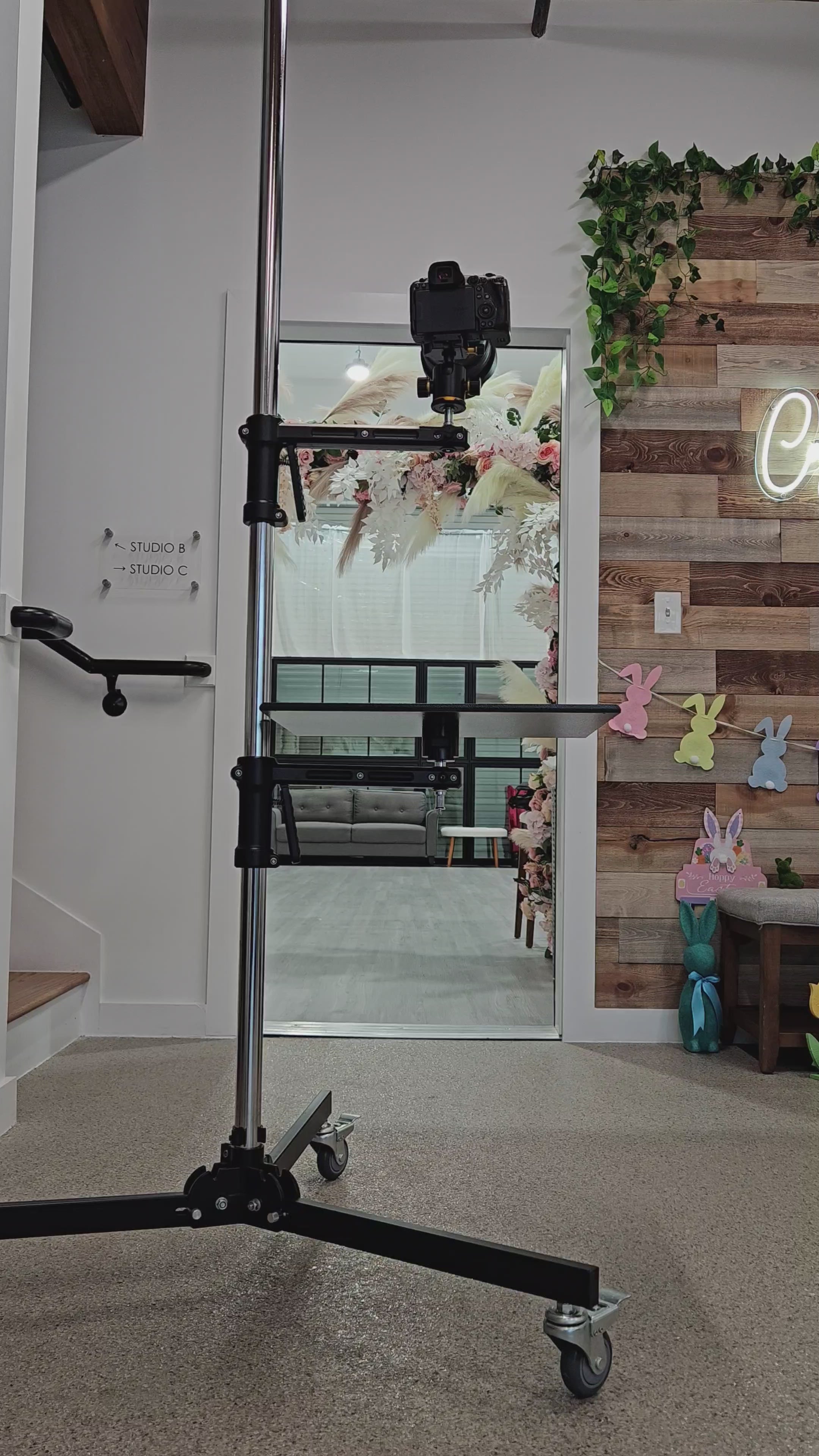 Cheetah Pistol Stand with Extra Grip – Cheetah Stand